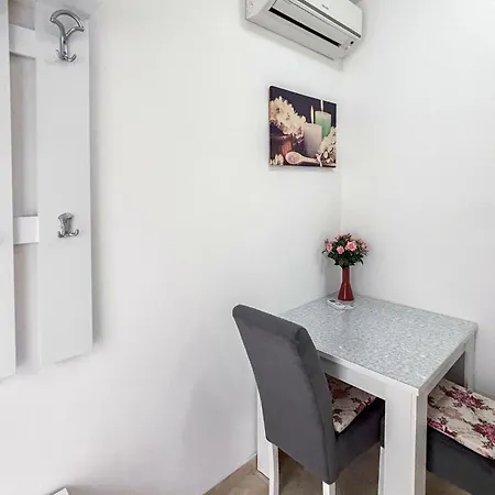 Beautiful In With Wifi Apartment *