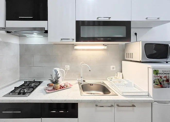 Apartment Beautiful In With Wifi Opuzen (Dubrovnik-Neretva)