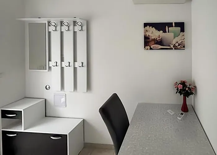 Apartment Beautiful In With Wifi *